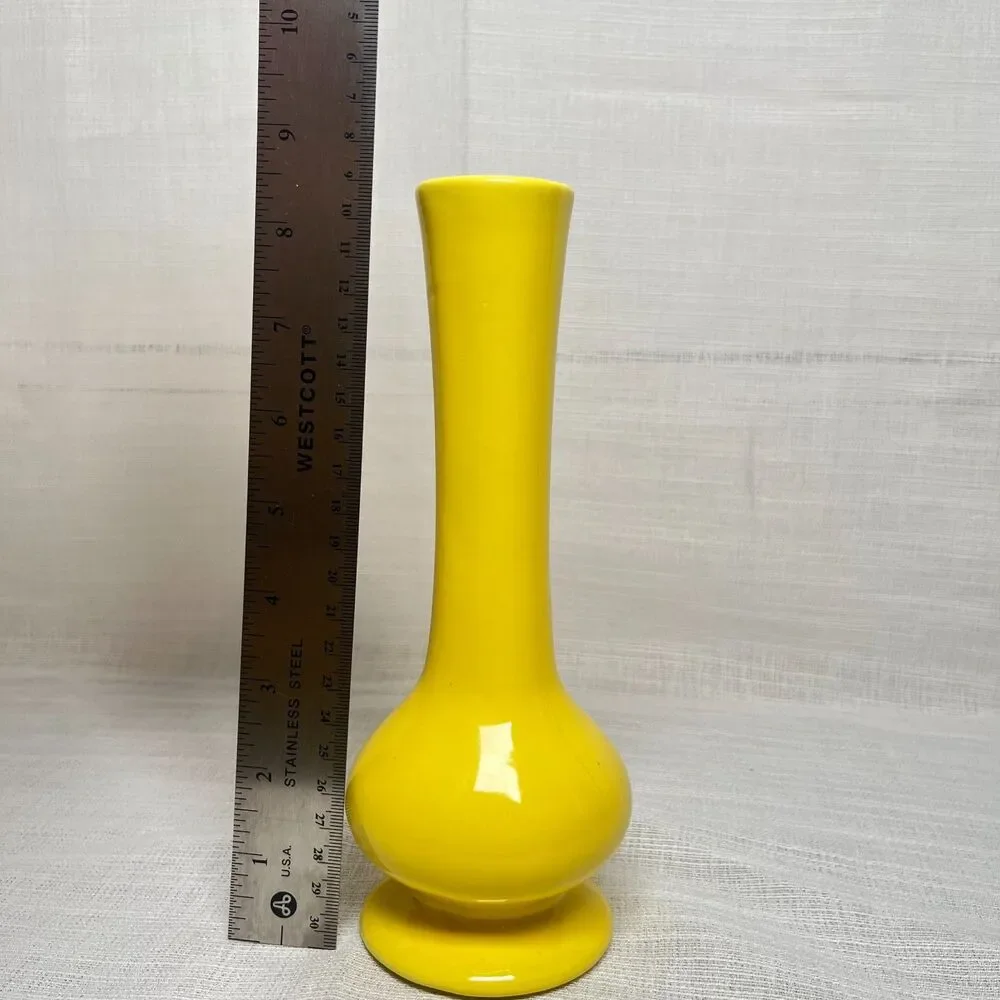 Vintage Royal Haeger Yellow Ceramic Bud Vase MCM Original Sticker 8.25” Tall